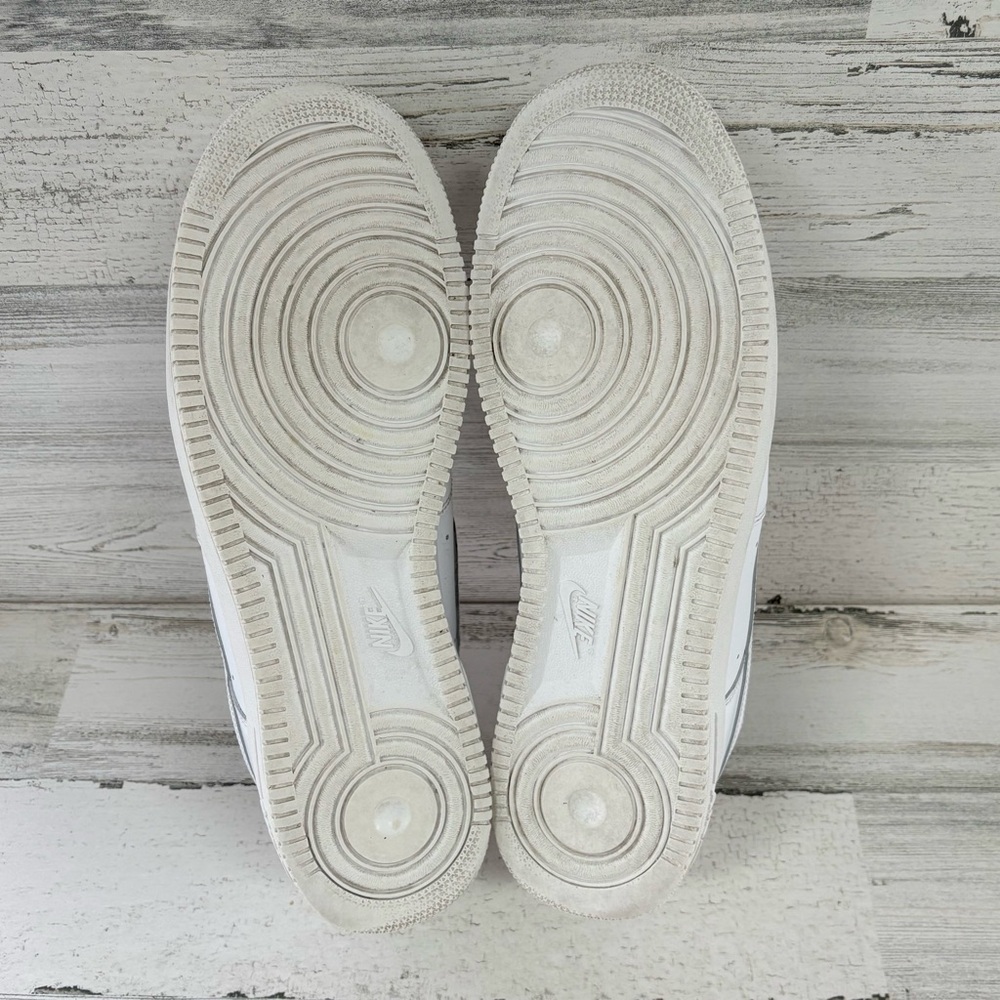 Nike Air Force 1 Men’s Size 14 Low Top Lace Triple White Breathable Upper - Picture 10 of 10